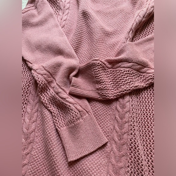 American Eagle Knit Sweaters- Lot of 2 - Picture 13 of 13